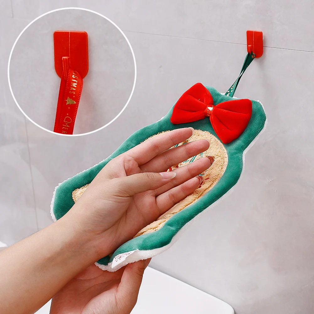 Serie navideña de toallas de mano colgantes para niños, lindos colgantes de terciopelo Coral absorbentes para el cuidado del bebé, mesa de toalla de mano para Baño - imagen 2