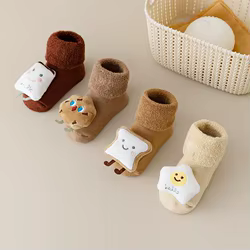 Calcetín cálido antideslizante para bebé, botines térmicos antideslizantes para recién nacidos, calcetines gruesos de invierno con bonitos dibujos animados para niños y niñas