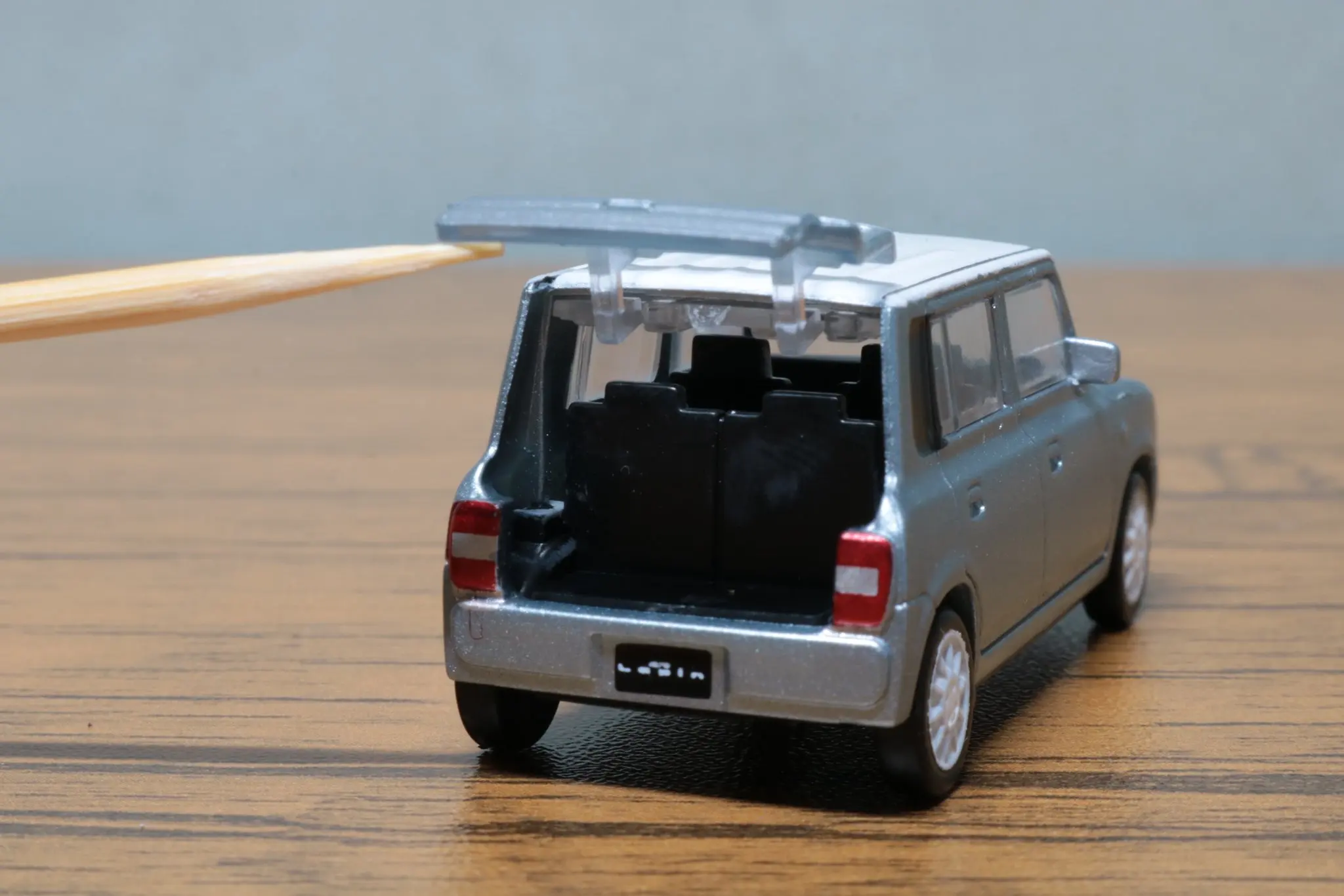 Stasto cápsula juguetes miniatura 1/64 ESCALA HE21S hatchback de cinco puertas Suzuki Alto Lapin montaje mini coche modelo gasha figuras - imagen 5