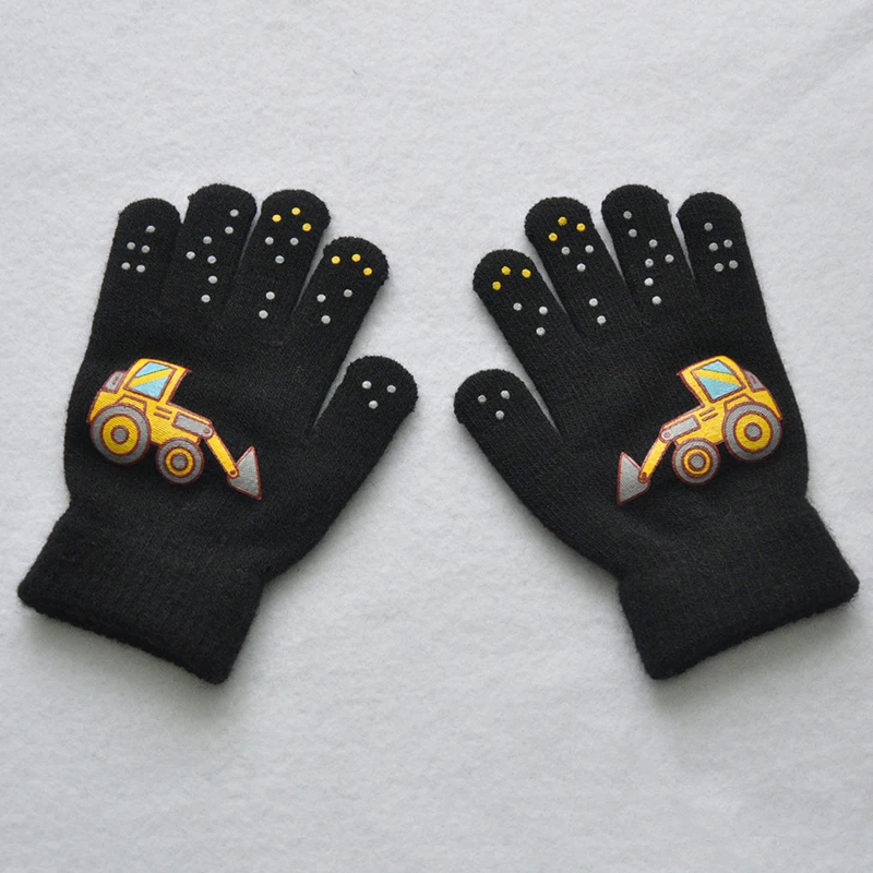 Guantes cálidos de felpa con dibujos de vehículos para niños y niñas de 5 a 11 años, manoplas tejidas para invierno, guantes para ciclismo y esquí al aire libre, novedad - imagen 5