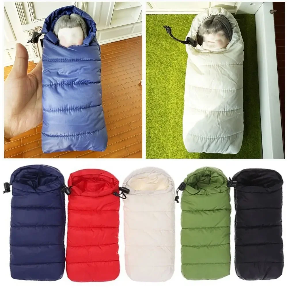 Saco de dormir para muñecas estilo camping - imagen 3