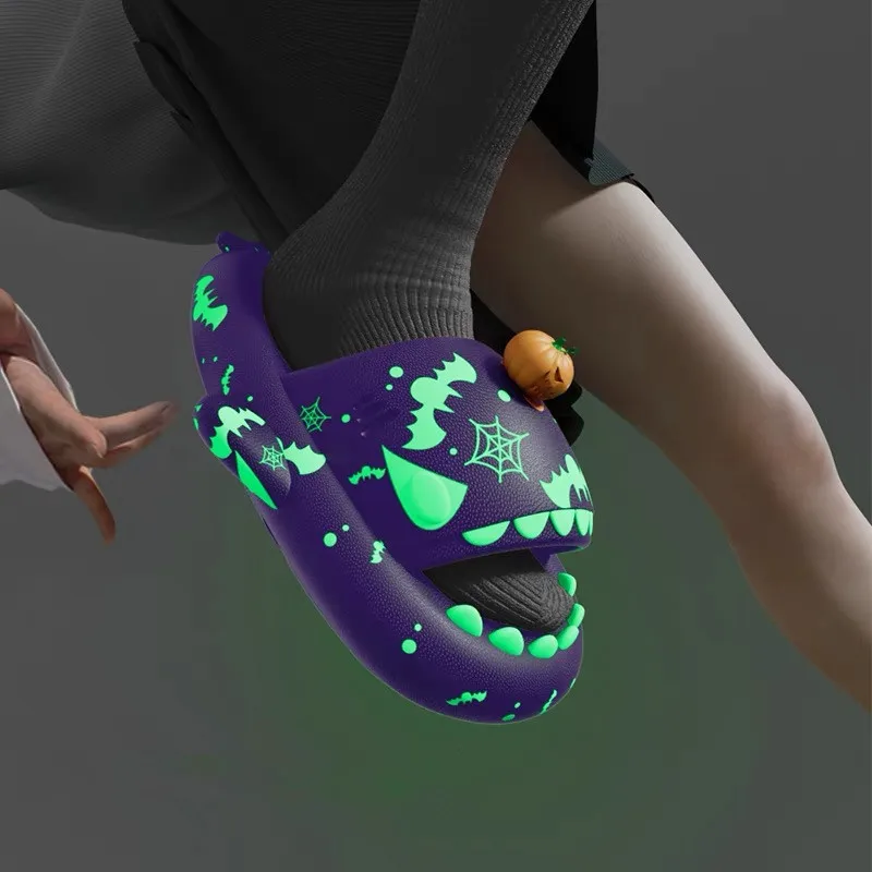 Zapatillas luminosas de tiburón para Navidad y Halloween, zapatos DIY de calabaza, sandalias de plataforma antideslizantes para parejas, chanclas de playa para interiores - imagen 3