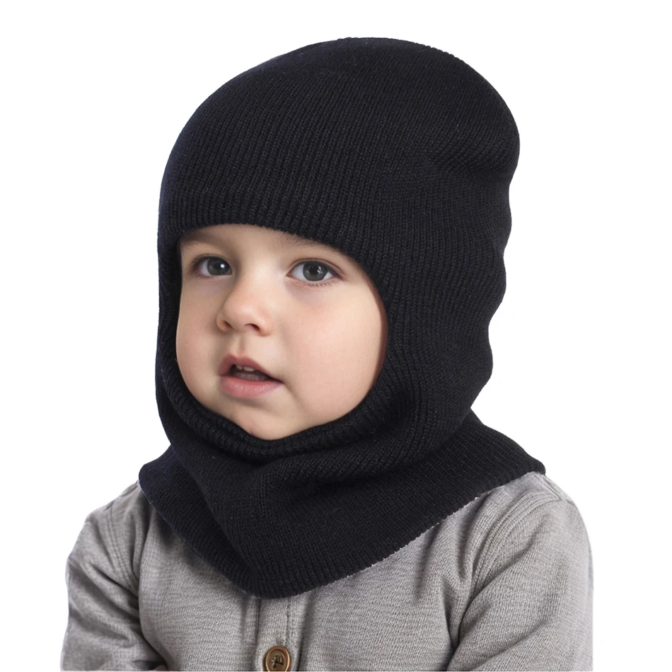 Gorro infantil invierno con protección de oídos y bufanda