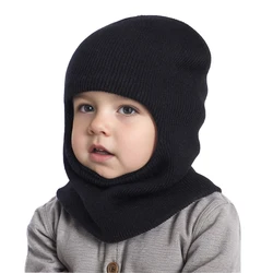 Gorro infantil invierno con protección de oídos y bufanda
