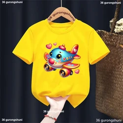 Camiseta infantil divertida con estampado amor y flores