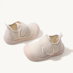 Zapatos primeros pasos para bebé con suela blanda antideslizante