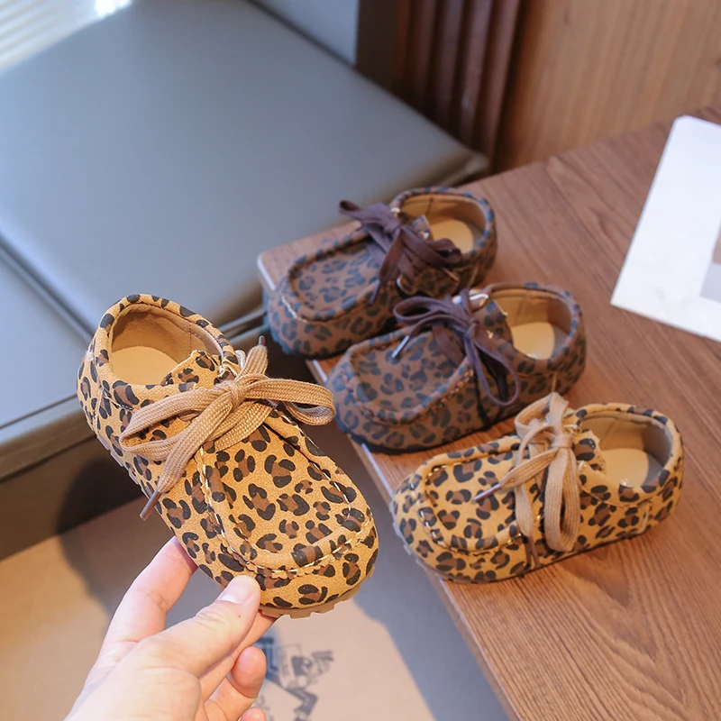 Primavera otoño, zapatos informales para bebés, niños y niñas, zapatos con estampado de leopardo para niños, zapatos antideslizantes de suela blanda para niños pequeños
