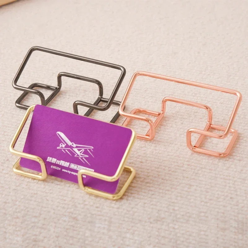 Portatarjetas de visita de escritorio, soporte de exhibición de tarjetas de visita de Metal a la moda, soporte moderno para tarjetas de visita, para el hogar y la Oficina, 1 ud. - imagen 3