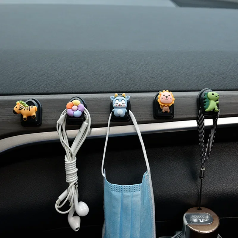 Ganchos para coche Kawaii, organizador de almacenamiento Universal, Mini ganchos para asiento trasero de dibujos animados, organizador de pegatinas para coche - imagen 2