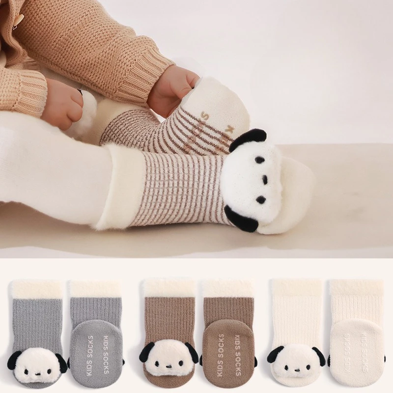 Calcetines de muñeca de terciopelo cálidos con dibujos animados para bebé, calcetines antideslizantes transpirables para suelo interior, zapatos para niña, zapatos informales suaves para niños y niñas