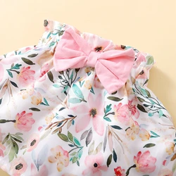 Conjunto verano niña recién nacida: pelele con mosca, top y falda floral