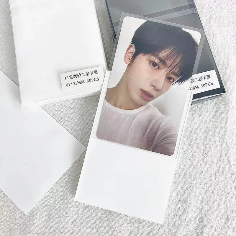 Fundas protectoras para tarjetas K-pop holográficas - imagen 3