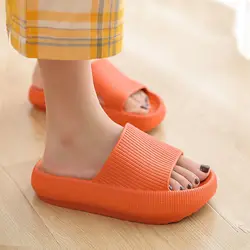 Zapatillas de plataforma para niño – Cómodas y antideslizantes