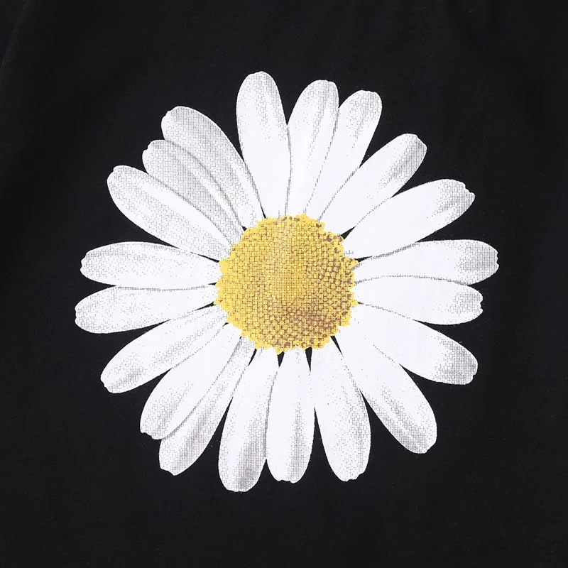 Camiseta estampada de margaritas para niña