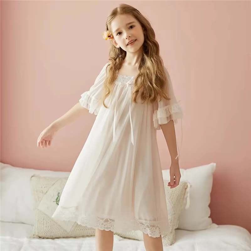 Camisón fino de malla con encaje para niña – Estilo princesa - imagen 2