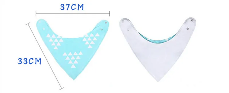 Babero tipo bandana de algodón doble capa con diseño geométrico