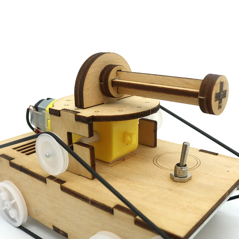 Tanque eléctrico de madera – Kit DIY para niños - imagen 5