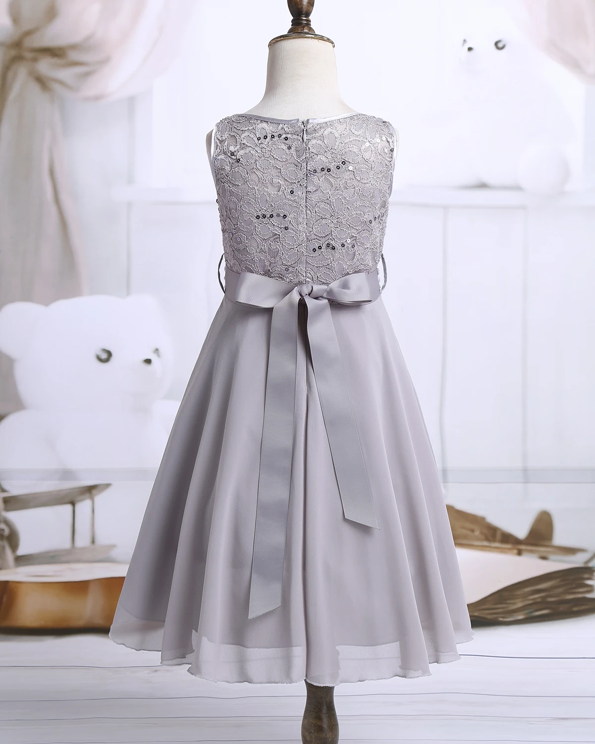 Faja desmontable a juego para completar el look
