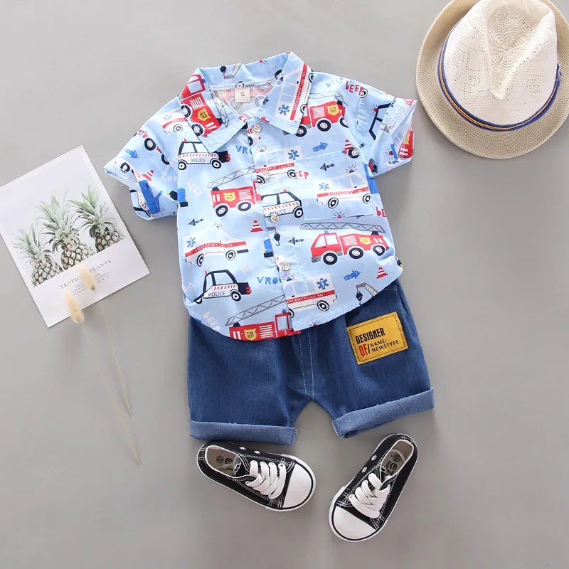 Conjunto verano de algodón para niño – Camiseta y short estampado