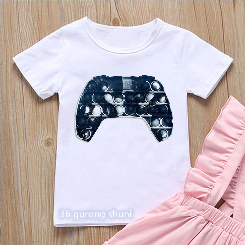 Camiseta infantil vista trasera