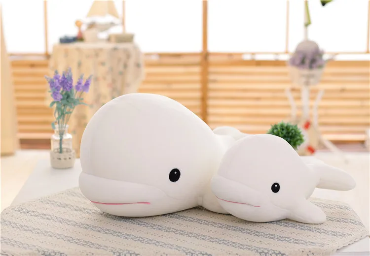 Peluche de tiburón blanco suave