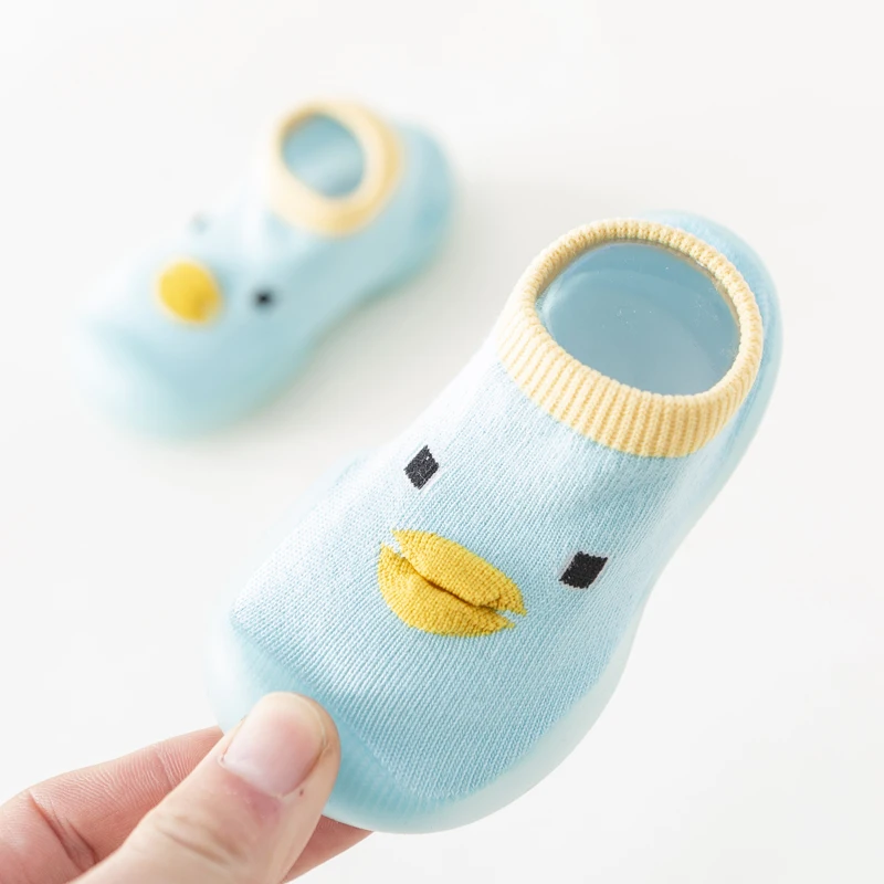 Zapatitos calcetín primeros pasos para bebé – Estampado pato - imagen 3