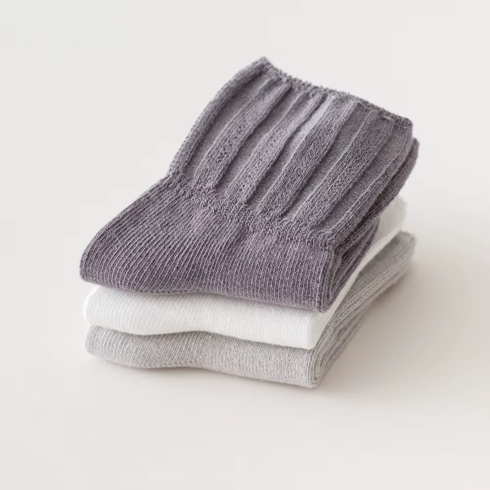 Calcetines antideslizantes de algodón suave para bebés - imagen 3