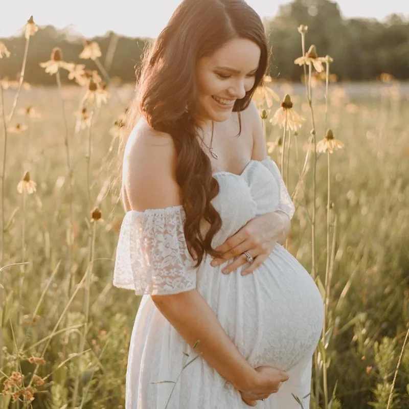 Vestido premamá de encaje con volantes para sesión de fotos de embarazo