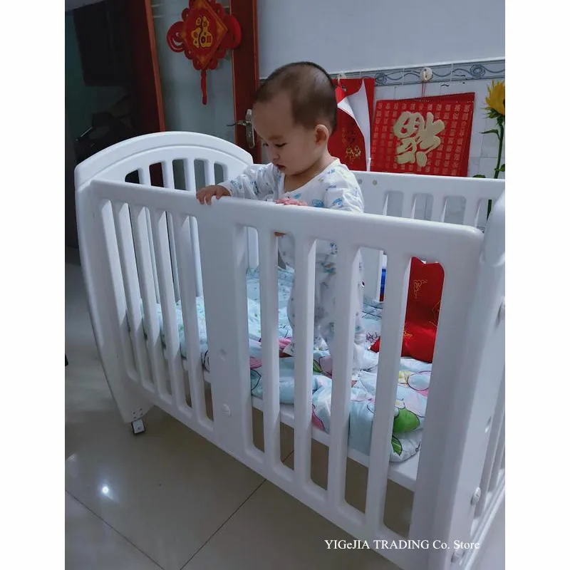 Cuna infantil multifuncional con mosquitera y panel de juego - imagen 4