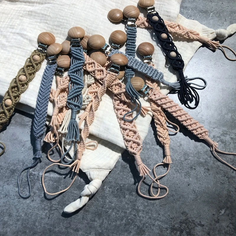 Cadena portachupetes de algodón con clip de madera de haya para bebé