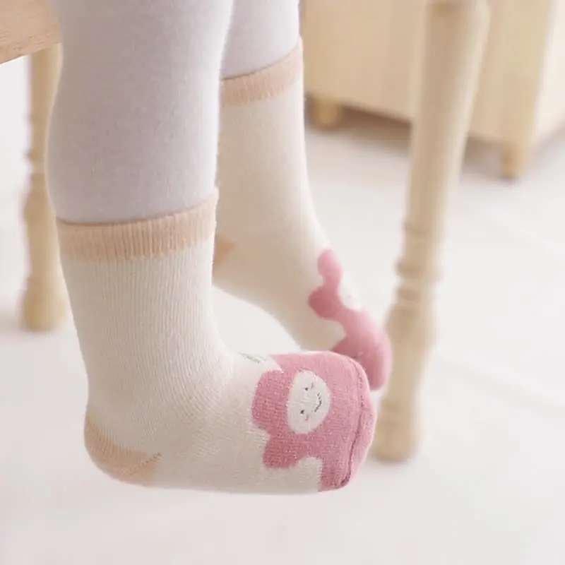 Calcetines de algodón con felpa para bebé – Estampado original - imagen 2