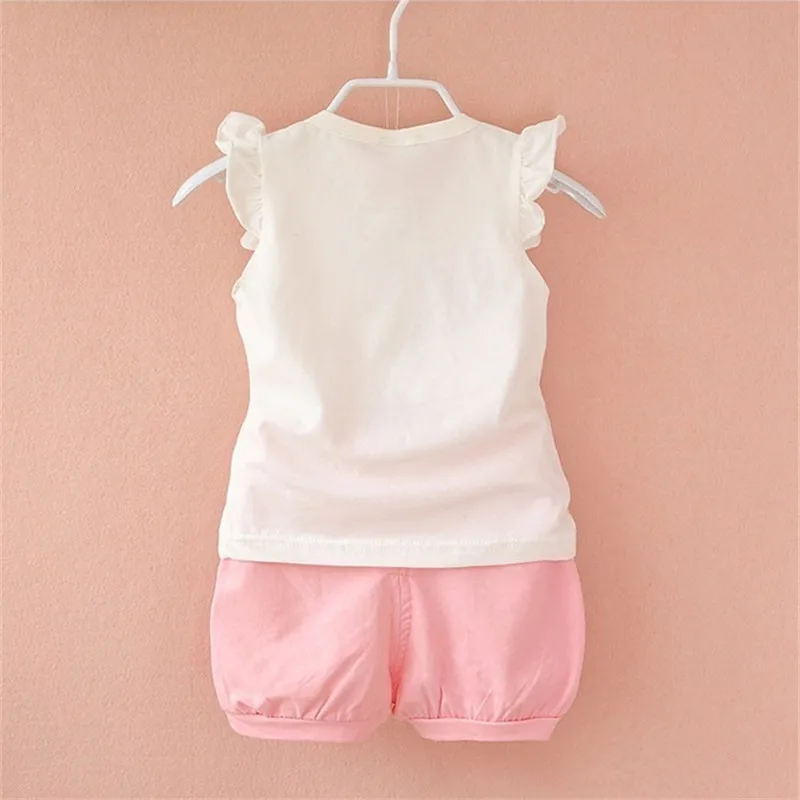 Conjunto chaleco floral y shorts de algodón para niño - imagen 2