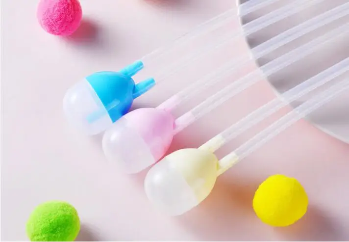 Aspirador nasal de silicona suave con tubo de succión