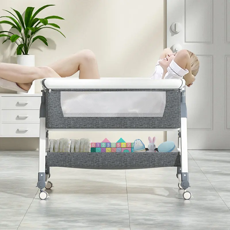 Cuna multifuncional portátil para bebé recién nacido con ruedas - imagen 4