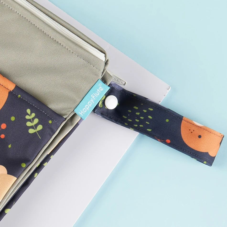 Bolsa portapañales impermeable y lavable HappyFlute - imagen 3