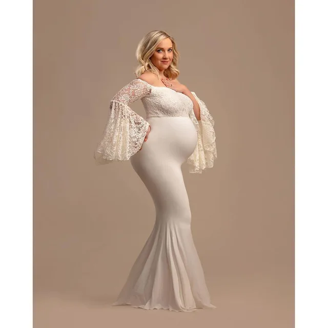 Vestido de embarazo con mangas en encaje estilo pagoda para fotos - imagen 3