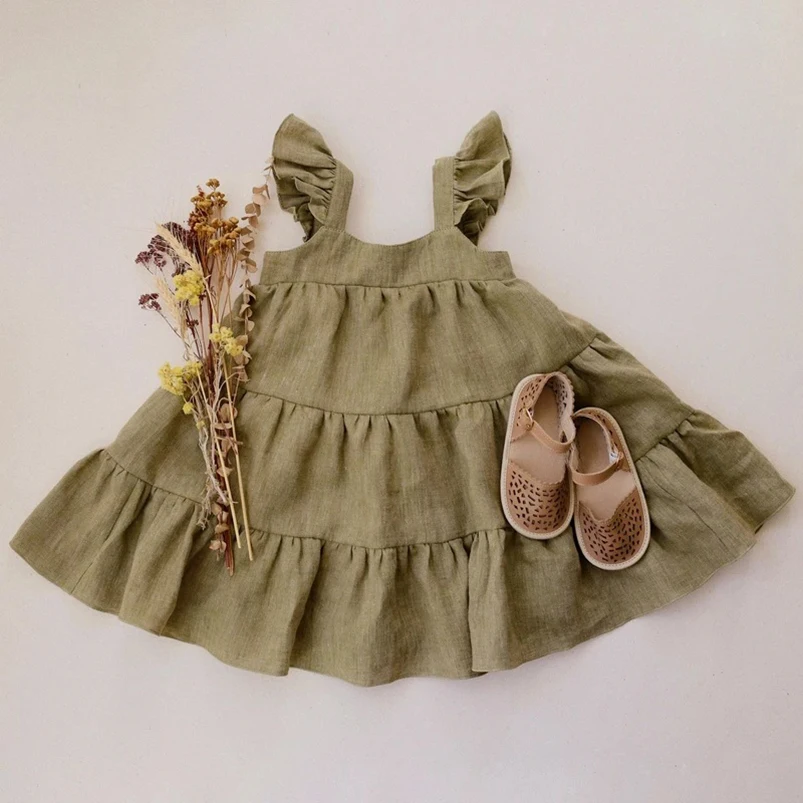 Vestido de lino y algodón con tirantes y volantes para niña - imagen 4