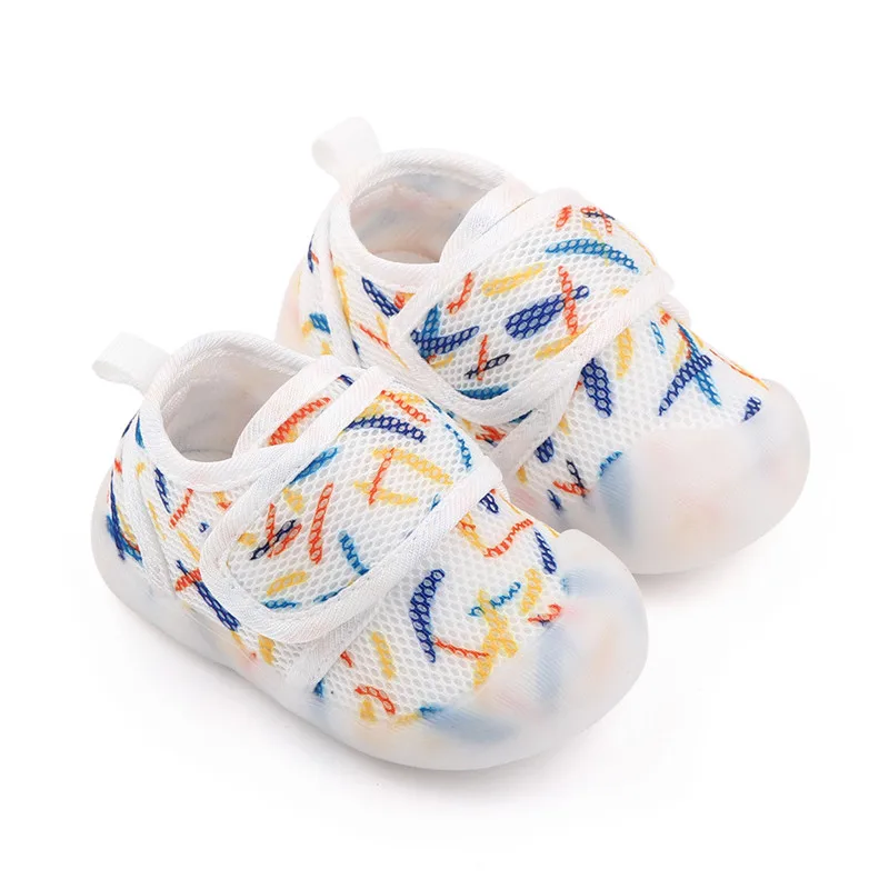 Zapatos de bebé antideslizantes de malla transpirable y cómodos - imagen 5
