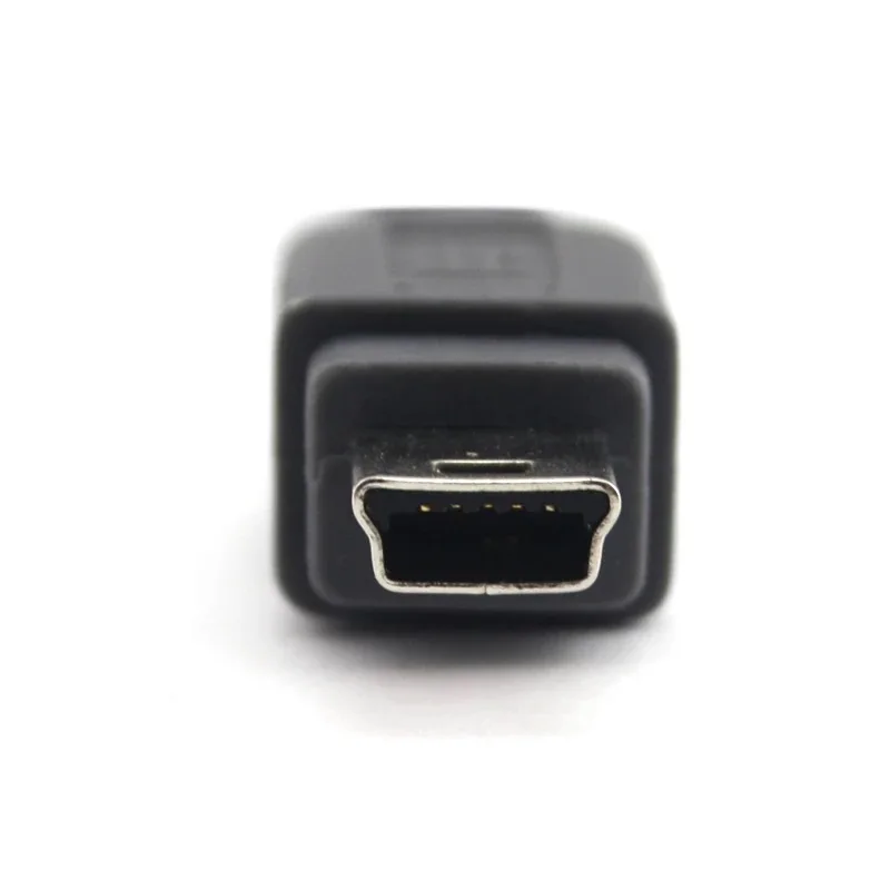 Cable USB en uso con tablet