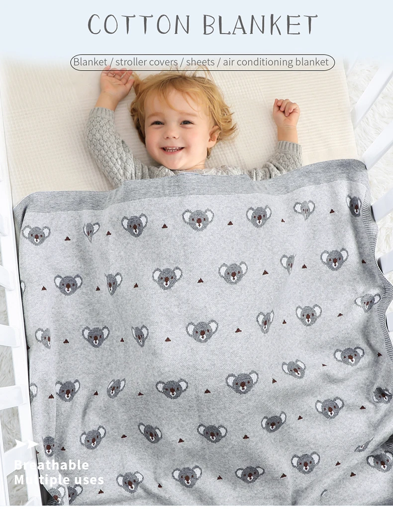 Manta bebé con koala y sofá infantil