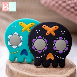 Mordedor de silicona alimentaria para bebé con calabaza y calavera