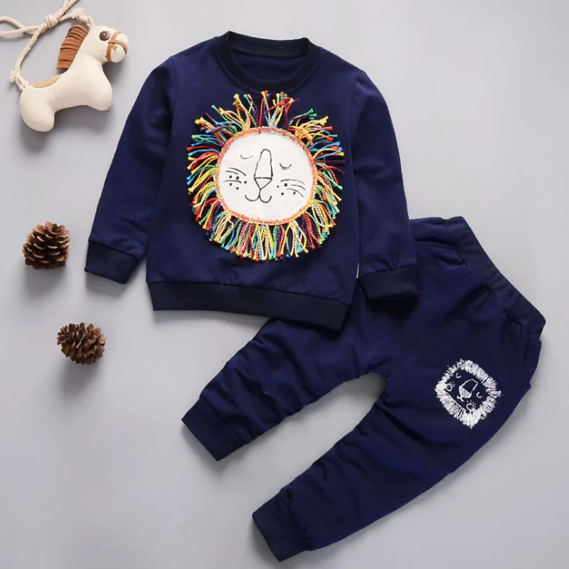 Chándal infantil de primavera y otoño con camiseta, pantalón - imagen 4