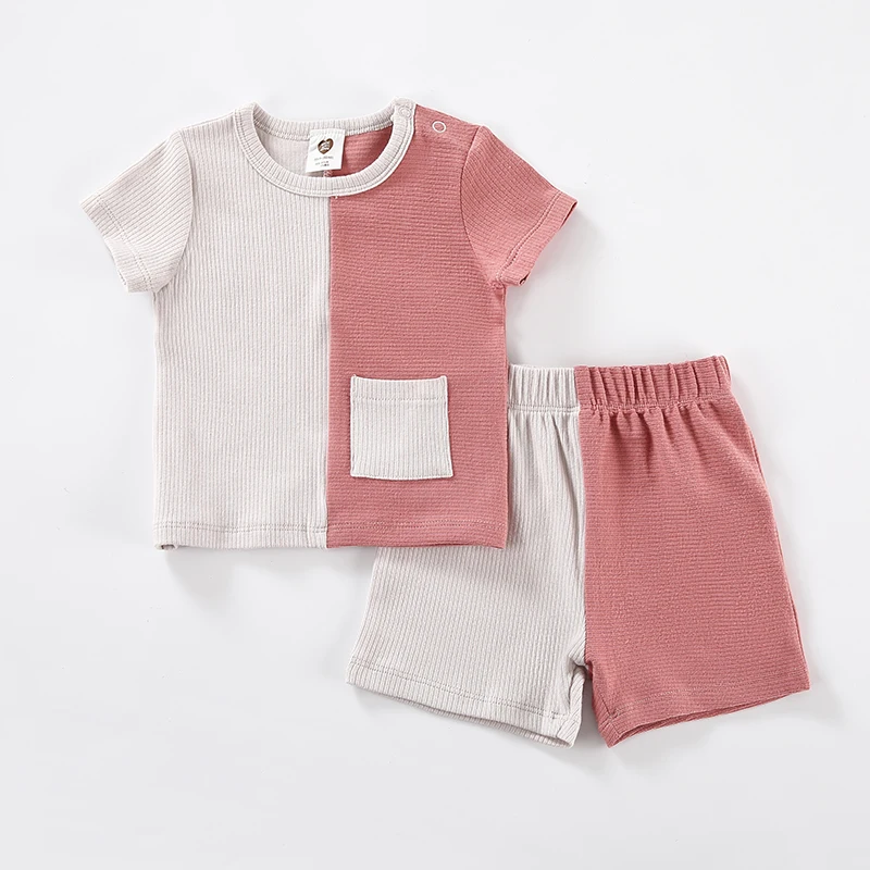 Conjunto acanalado bloom kids estilo moderno