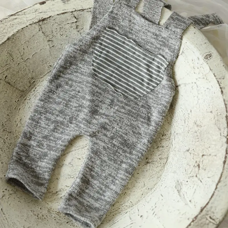 Pelele de recién nacido para estudio fotográfico con gorro - imagen 4