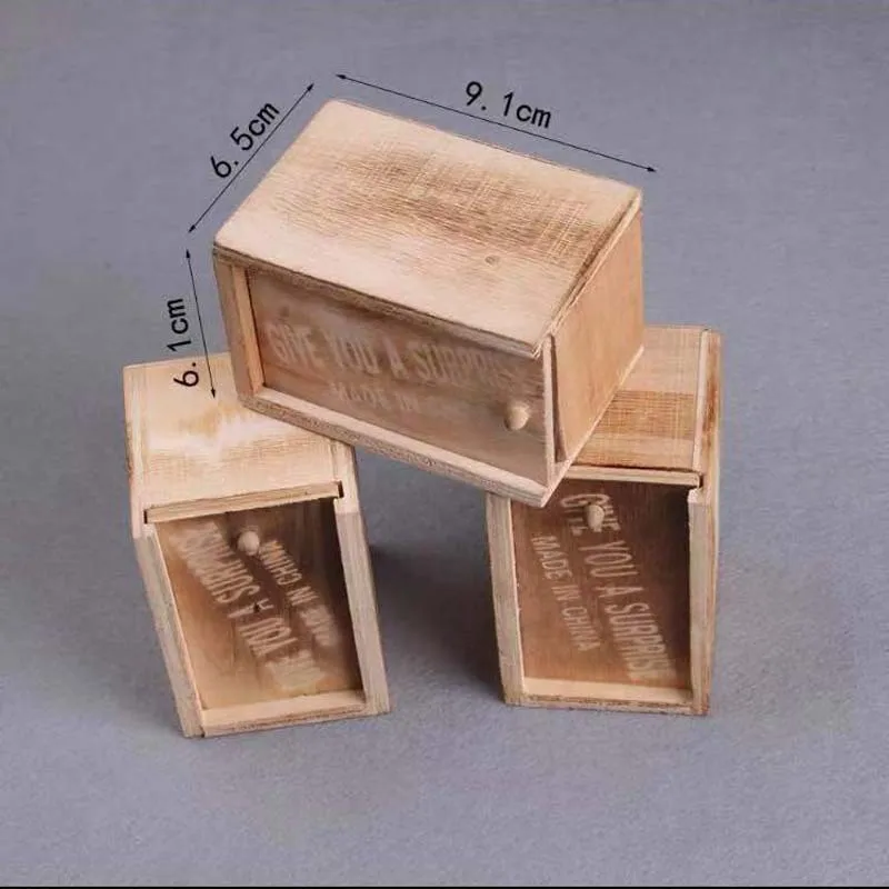 Detalle material caja madera