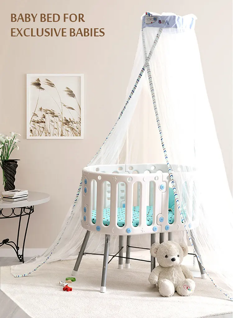 Cama blanca convertible en silla y mecedora