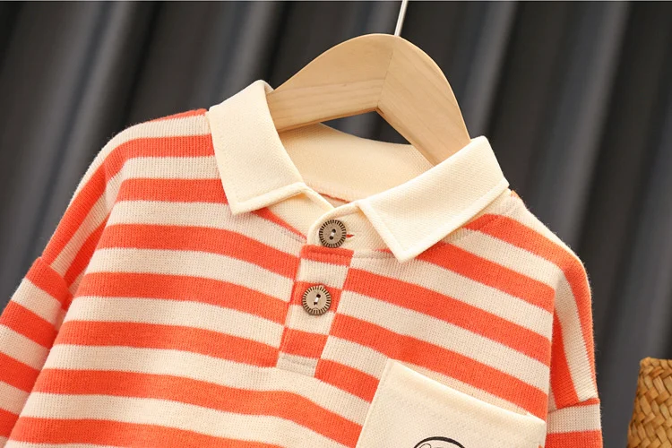 Conjunto infantil negro estilo informal