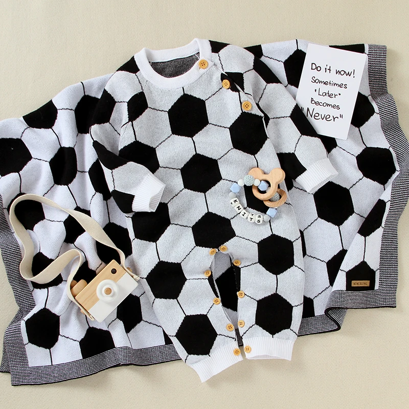 Pelele de algodón para recién nacido – Estampado fútbol