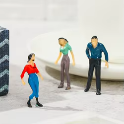 Figuras de personas a escala para niños – Colores surtidos