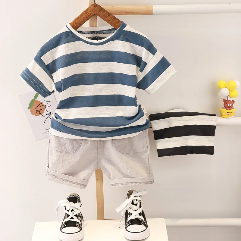 Conjunto verano bebé: camiseta rayas algodón y pantalón corto - imagen 3
